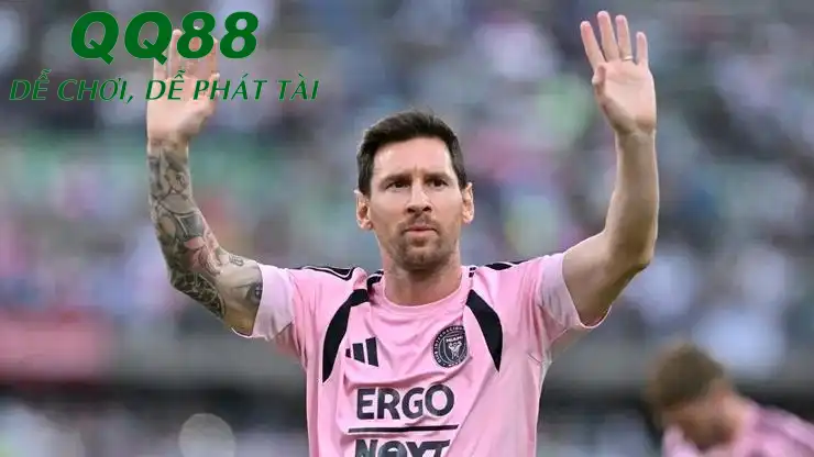 Messi ra sân ngay từ đầu cho Inter Miami. Messi ra sân ngay từ đầu cho Inter Miami.